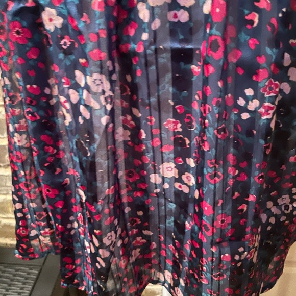 Madison d’Amelie Green Floral Top Sleeveless Pleated Blouse, Rich Colors. Sz M - Picture 16 of 16